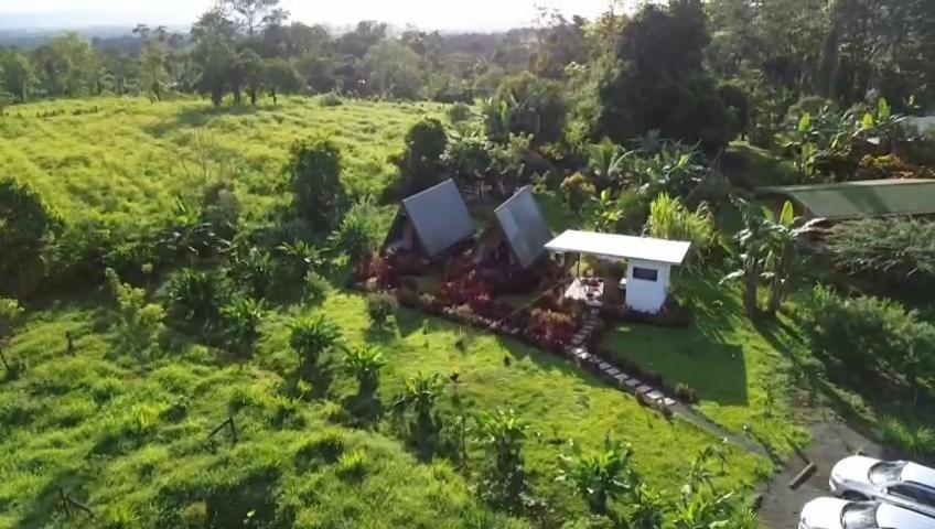 הוילה La Fortuna Flora Glamping De Abuela מראה חיצוני תמונה