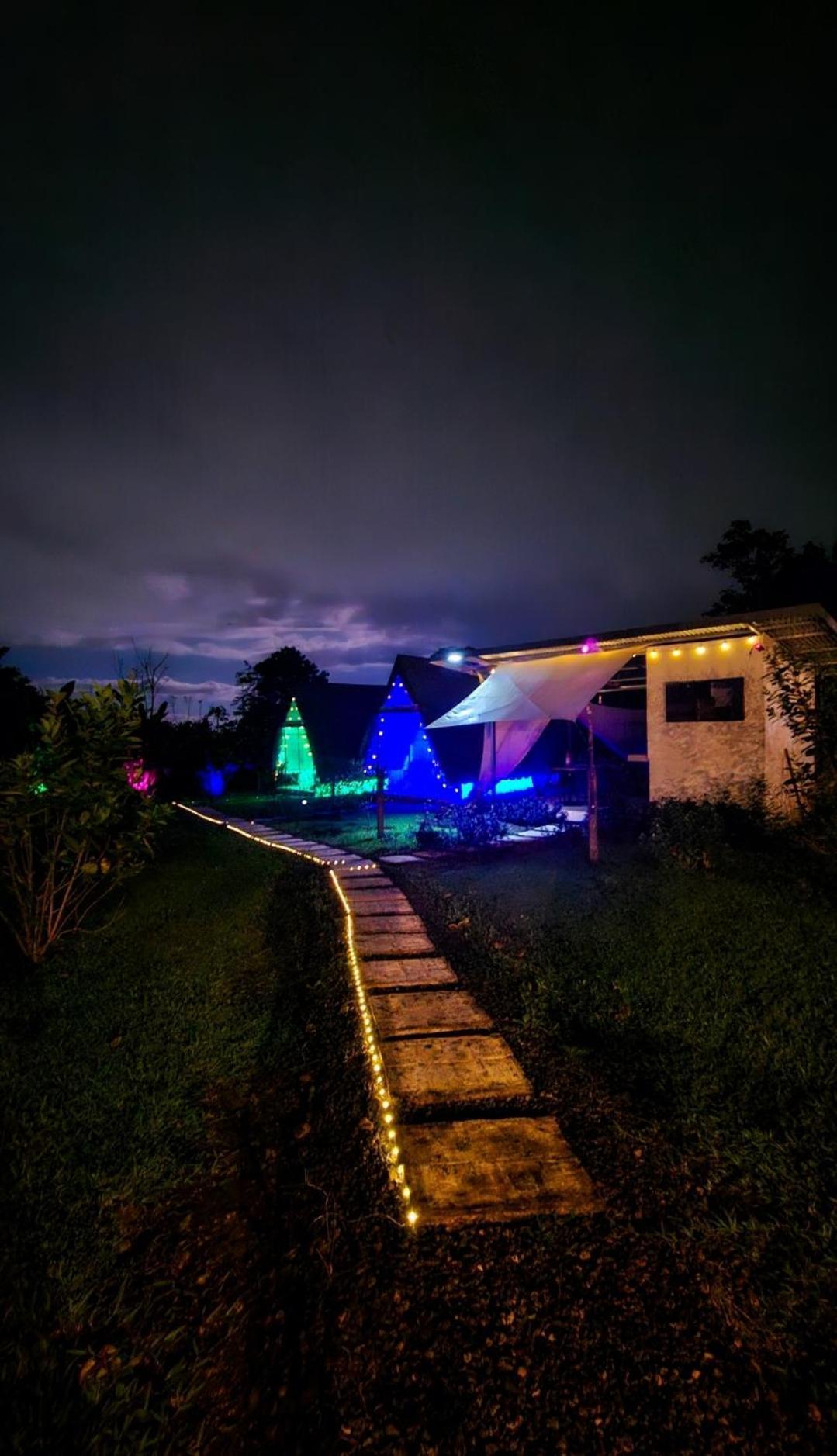 הוילה La Fortuna Flora Glamping De Abuela מראה חיצוני תמונה