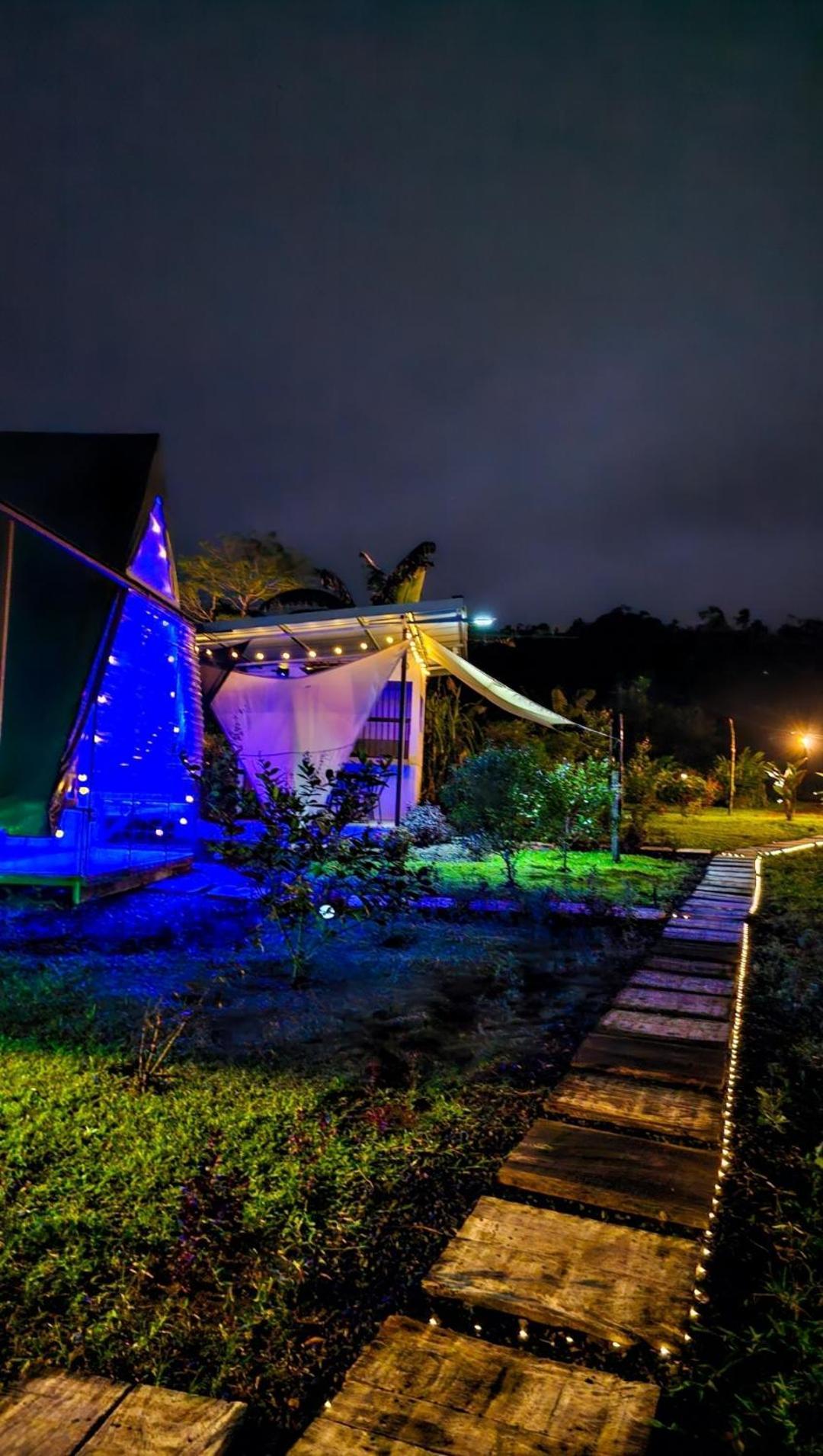 הוילה La Fortuna Flora Glamping De Abuela מראה חיצוני תמונה