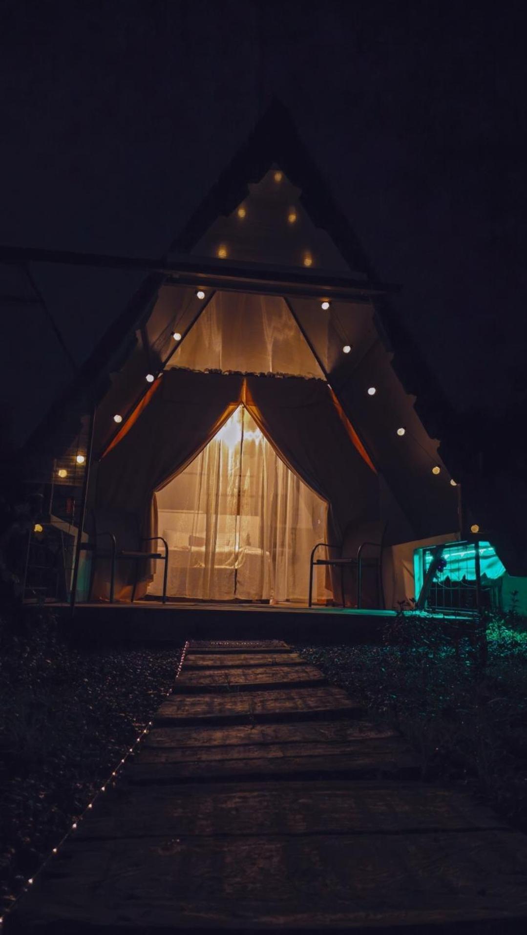 הוילה La Fortuna Flora Glamping De Abuela מראה חיצוני תמונה